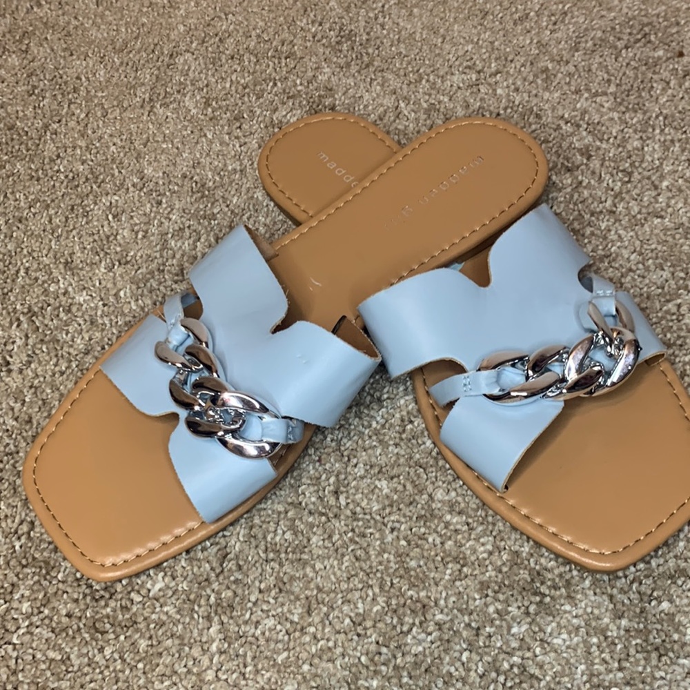 Madden girl sandals